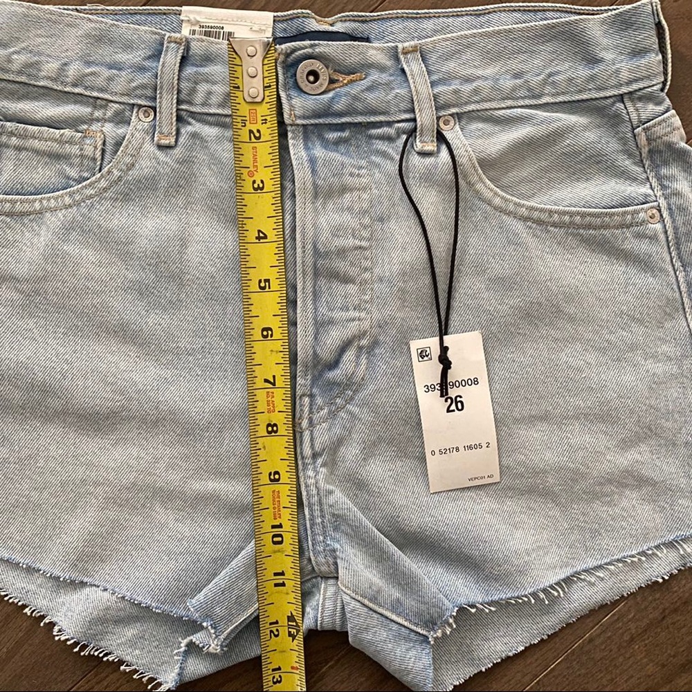 LEVI'S MADE & CRAFTED CHEEKY LIGHT BLUE HIGH SHORT - Picture 7 of 8